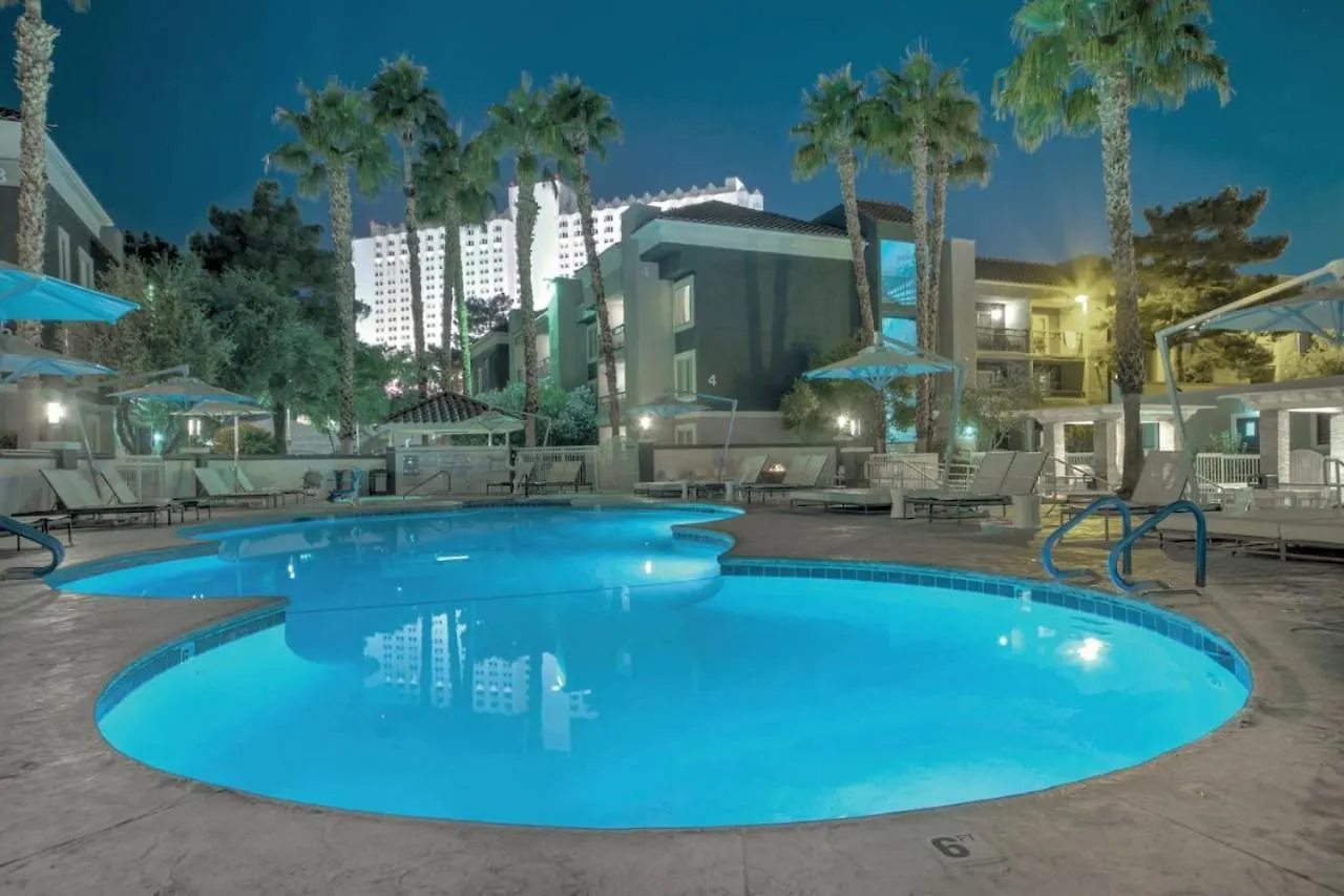 Beautiful Hotel In Desert Rose Resort - 1Bd Sleeps لاس فيغاس الولايات المتحدة الأمريكية