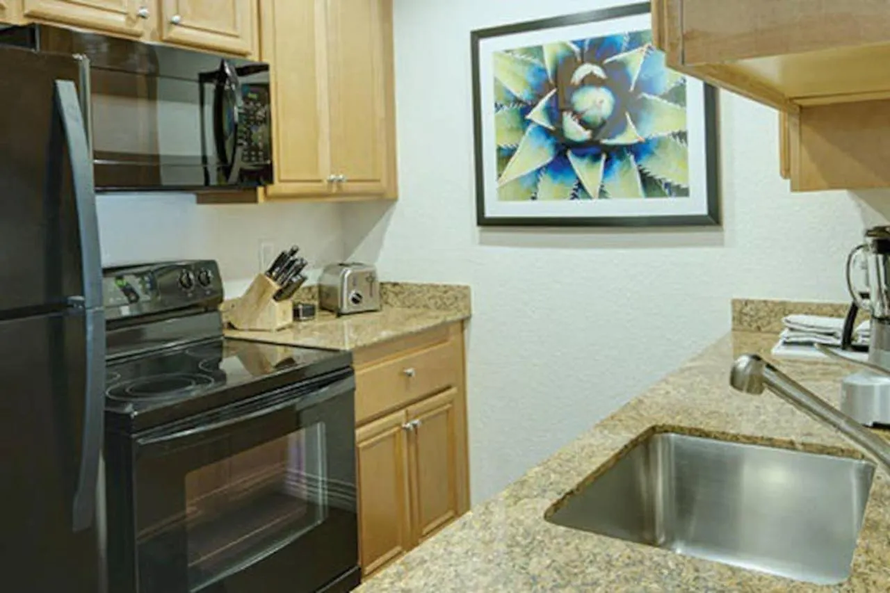 Beautiful Hotel In Desert Rose Resort - 1Bd Sleeps Las Vegas