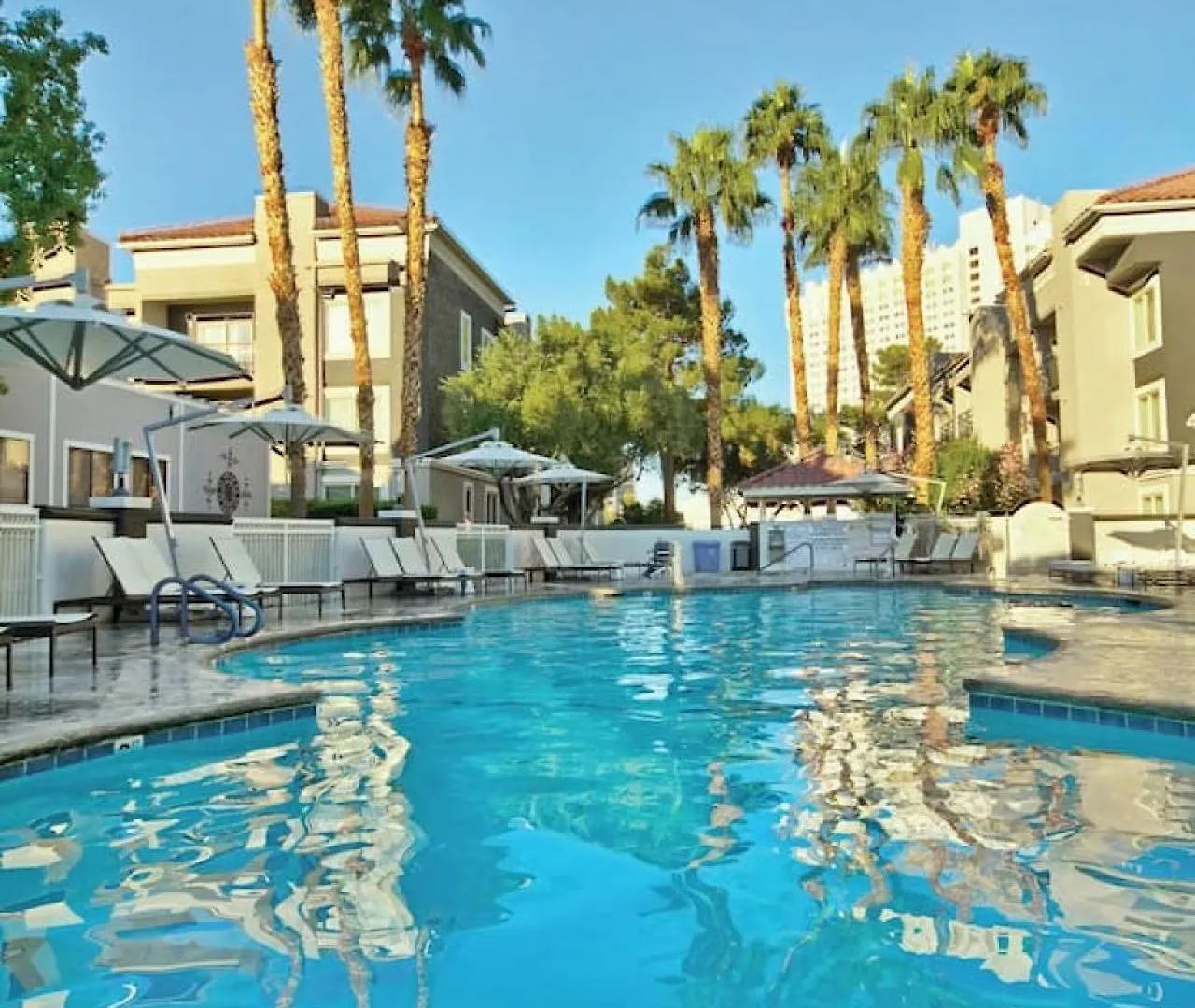 Beautiful Hotel In Desert Rose Resort - 1Bd Sleeps Las Vegas